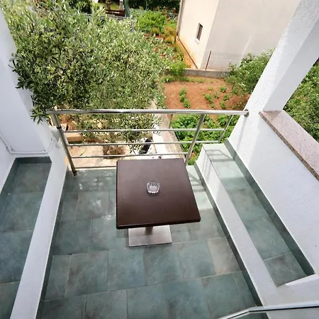 Appartamento Pepi 2 *