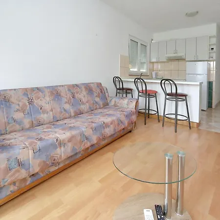 Pepi 2 Apartment